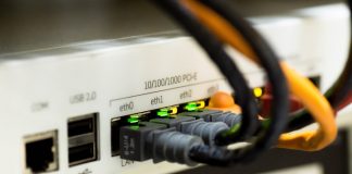 Utilizando Cisco packet tracer.